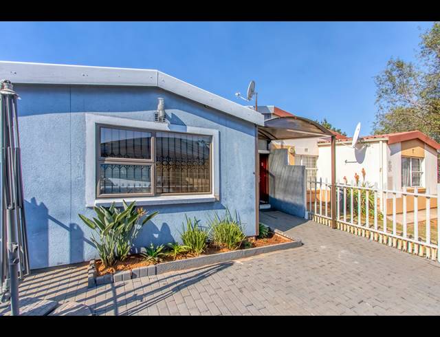 3 BEDROOM APARTMENT BLOCK FOR SALE IN RIDGEWAY